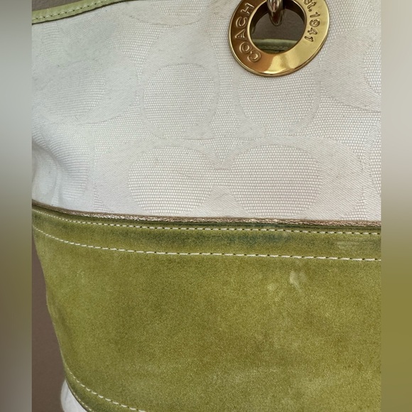 Coach Vintage Signature Tote Bag with Suede and Leather Trim -Ecru and Lime - Picture 4 of 15